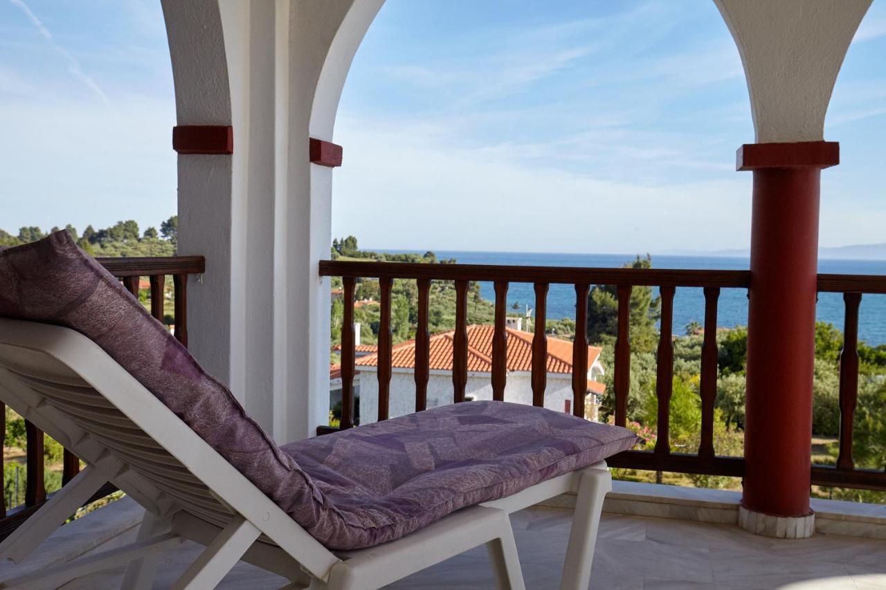 Villa Maria By Rentalspro Services - Ouranoupoli Halkidiki Eksteriør billede